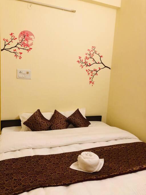 The Emerald House Varanasi Exterior photo